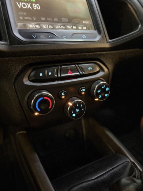 CHEVROLET Onix Hatch 1.4 4P FLEX LT, Foto 14