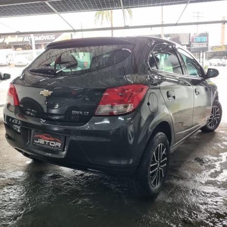 CHEVROLET Onix Hatch 1.0 4P FLEX LT, Foto 5