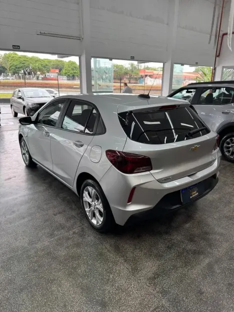CHEVROLET Onix Hatch 1.0 4P FLEX LT, Foto 6