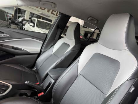 CHEVROLET Onix Hatch 1.0 12V 4P FLEX PREMIER TURBO AUTOM�TICO, Foto 12