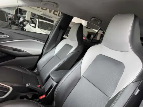 CHEVROLET Onix Hatch 1.0 12V 4P FLEX PREMIER TURBO AUTOM�TICO, Foto 12