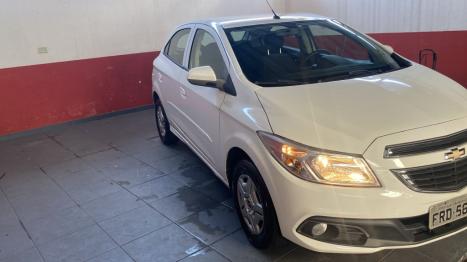 CHEVROLET Onix Hatch 1.0 12V 4P FLEX LT, Foto 2