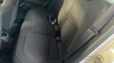 CHEVROLET Onix Hatch 1.0 12V 4P FLEX LT, Foto 6