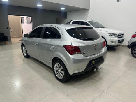 CHEVROLET Onix Hatch 1.4 4P FLEX LT, Foto 4