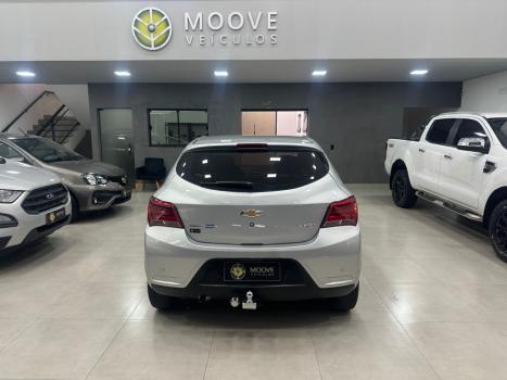 CHEVROLET Onix Hatch 1.4 4P FLEX LT, Foto 5