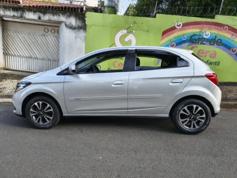 CHEVROLET Onix Hatch 1.4 4P FLEX LTZ, Foto 15