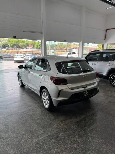 CHEVROLET Onix Hatch 1.0 4P FLEX LT2, Foto 6