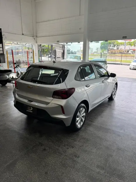 CHEVROLET Onix Hatch 1.0 4P FLEX LT2, Foto 8