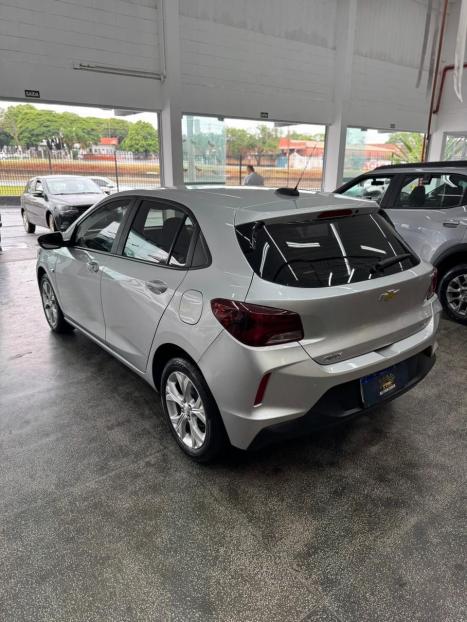 CHEVROLET Onix Hatch 1.4 4P FLEX LTZ, Foto 6