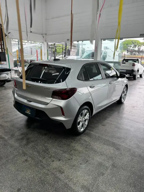 CHEVROLET Onix Hatch 1.4 4P FLEX LTZ, Foto 8
