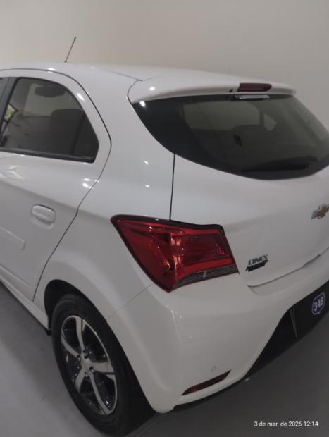 CHEVROLET Onix Hatch 1.4 4P FLEX LTZ AUTOM�TICO, Foto 7