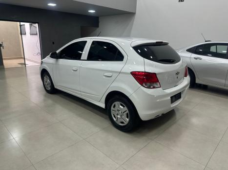 CHEVROLET Onix Hatch 1.0 4P FLEX LS, Foto 2