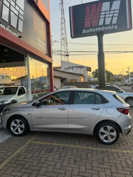 CHEVROLET Onix Hatch 1.0 12V 4P FLEX PREMIER 2 TURBO AUTOM�TICO, Foto 13