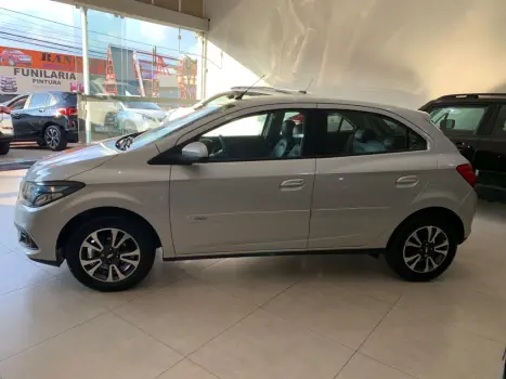 CHEVROLET Onix Hatch 1.4 4P FLEX LTZ AUTOM�TICO, Foto 4