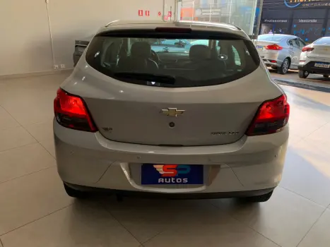 CHEVROLET Onix Hatch 1.4 4P FLEX LTZ AUTOM�TICO, Foto 6