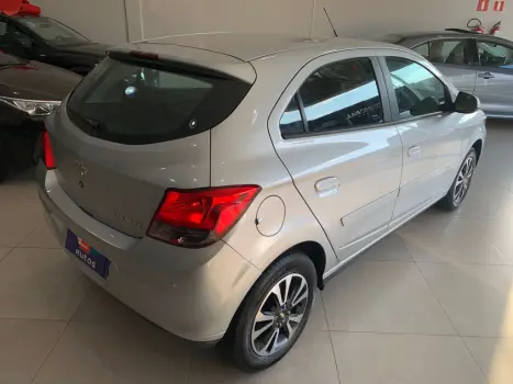 CHEVROLET Onix Hatch 1.4 4P FLEX LTZ AUTOM�TICO, Foto 7