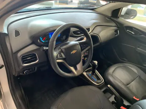 CHEVROLET Onix Hatch 1.4 4P FLEX LTZ AUTOM�TICO, Foto 10