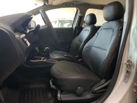 CHEVROLET Onix Hatch 1.4 4P FLEX LTZ AUTOM�TICO, Foto 11