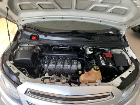 CHEVROLET Onix Hatch 1.4 4P FLEX LTZ AUTOM�TICO, Foto 16