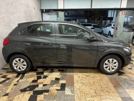 CHEVROLET Onix Hatch 1.0 12V 4P FLEX LT, Foto 6