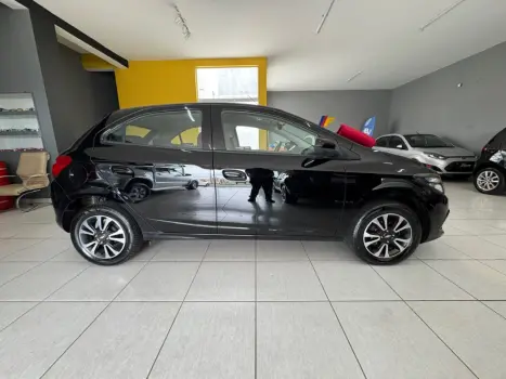 CHEVROLET Onix Hatch 1.4 4P FLEX LTZ, Foto 4