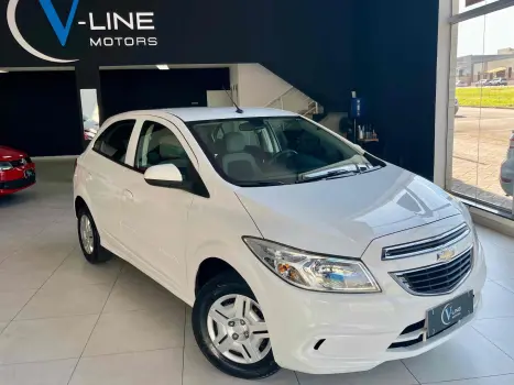 CHEVROLET Onix Hatch 1.0 4P FLEX LT, Foto 1