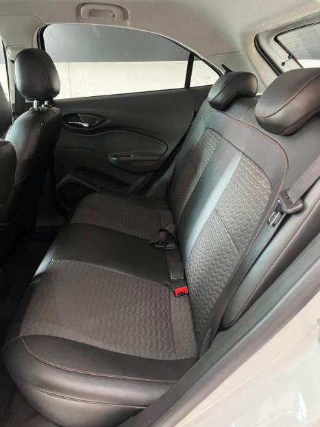 CHEVROLET Onix Hatch 1.4 4P FLEX LTZ, Foto 10