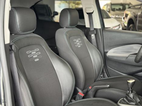 CHEVROLET Onix Hatch 1.0 4P FLEX LT, Foto 2