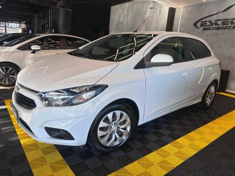 CHEVROLET Onix Hatch 1.4 4P FLEX LT, Foto 2