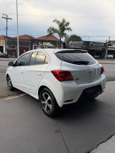 CHEVROLET Onix Hatch 1.4 4P FLEX LTZ AUTOM�TICO, Foto 9