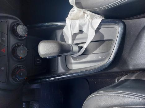 CHEVROLET Onix Hatch 1.0 12V 4P FLEX TURBO AUTOM�TICO, Foto 6