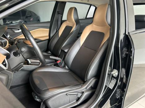 CHEVROLET Onix Hatch 1.0 12V 4P FLEX PREMIER 2 TURBO AUTOM�TICO, Foto 11