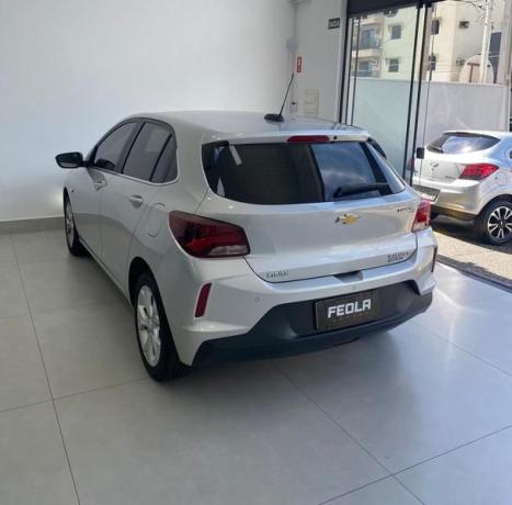 CHEVROLET Onix Hatch 1.0 12V 4P FLEX PREMIER TURBO AUTOM�TICO, Foto 4