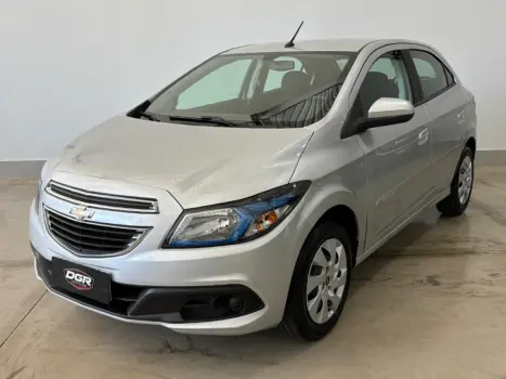 CHEVROLET Onix Hatch 1.4 4P FLEX LT, Foto 1