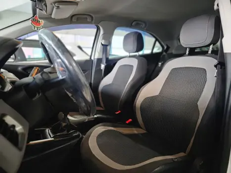 CHEVROLET Onix Hatch 1.0 4P FLEX LT, Foto 10