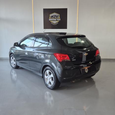 CHEVROLET Onix Hatch 1.4 4P FLEX LT, Foto 4