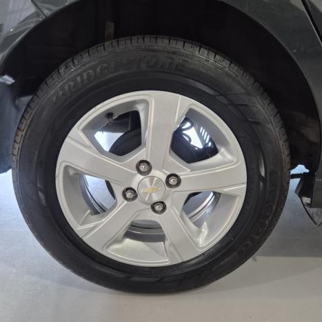 CHEVROLET Onix Hatch 1.4 4P FLEX LT, Foto 12