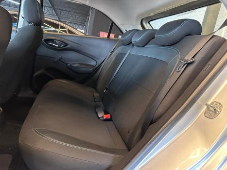 CHEVROLET Onix Hatch 1.4 4P FLEX LT AUTOM�TICO, Foto 8