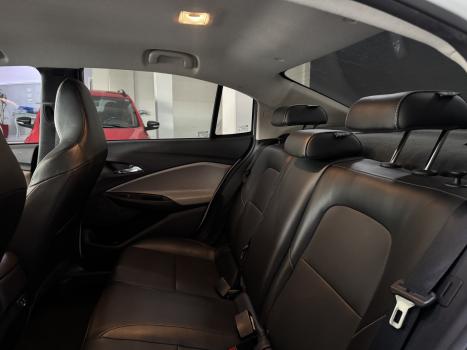 CHEVROLET Onix Hatch 1.0 12V 4P FLEX PREMIER TURBO AUTOM�TICO, Foto 8