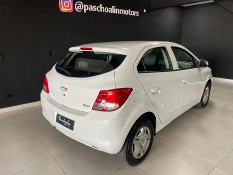 CHEVROLET Onix Hatch 1.0 12V 4P FLEX LT TURBO, Foto 8