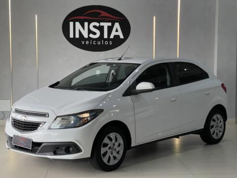 CHEVROLET Onix Hatch 1.4 4P FLEX LT, Foto 1