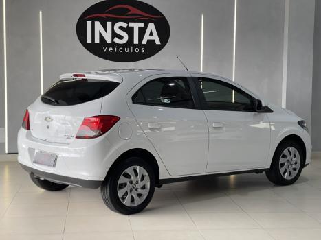 CHEVROLET Onix Hatch 1.4 4P FLEX LT, Foto 4