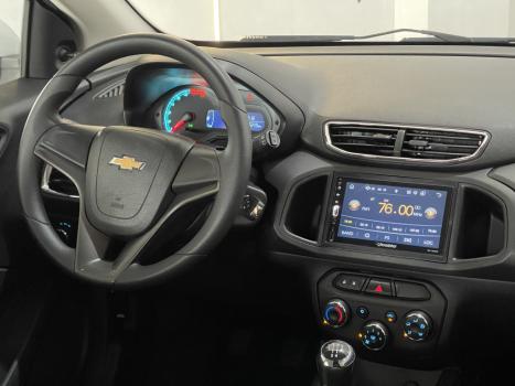 CHEVROLET Onix Hatch 1.4 4P FLEX LT, Foto 5
