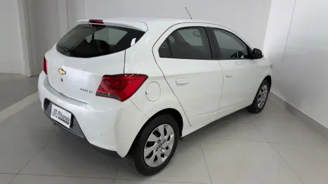 CHEVROLET Onix Hatch 1.4 4P FLEX LT AUTOM�TICO, Foto 10