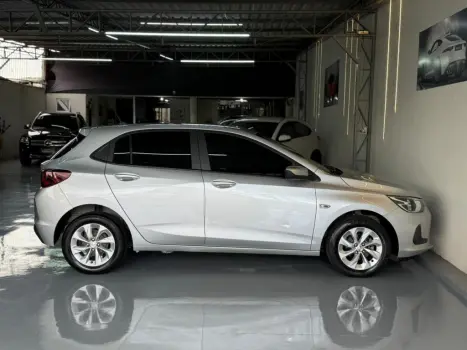 CHEVROLET Onix Hatch 1.0 12V 4P FLEX LT TURBO AUTOM�TICO, Foto 4
