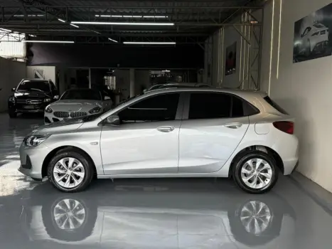 CHEVROLET Onix Hatch 1.0 12V 4P FLEX LT TURBO AUTOM�TICO, Foto 8