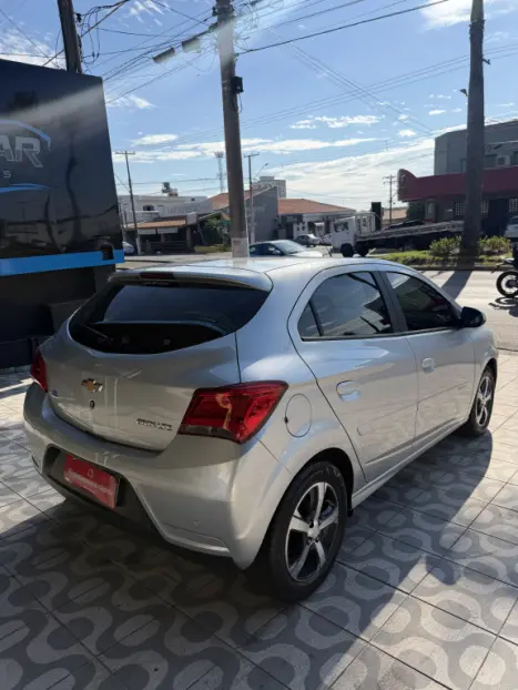 CHEVROLET Onix Hatch 1.4 4P FLEX LTZ, Foto 14