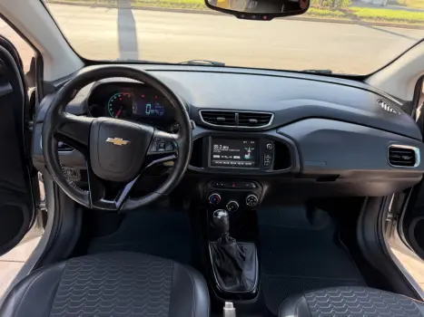 CHEVROLET Onix Hatch 1.4 4P FLEX LTZ, Foto 2