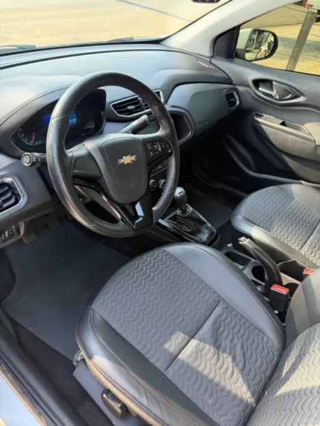 CHEVROLET Onix Hatch 1.4 4P FLEX LTZ, Foto 12