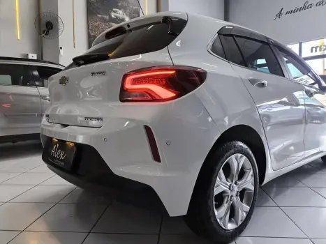 CHEVROLET Onix Hatch 1.0 12V 4P FLEX PREMIER 2 TURBO AUTOM�TICO, Foto 18